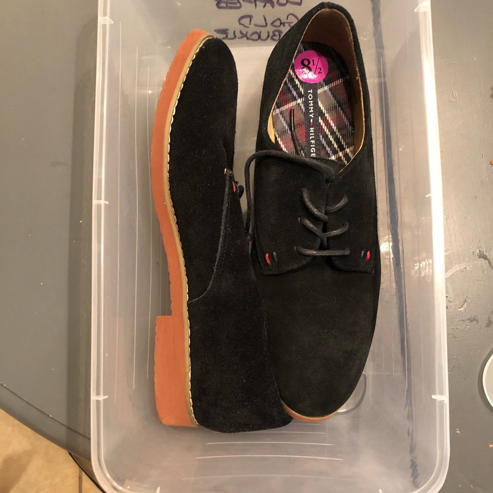 Blk Sz 8.5 Suede TommyHilfiger shoe